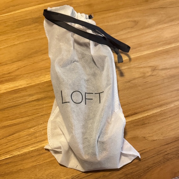 LOFT Black Strappy Women's Sandals - Picture 4 of 4